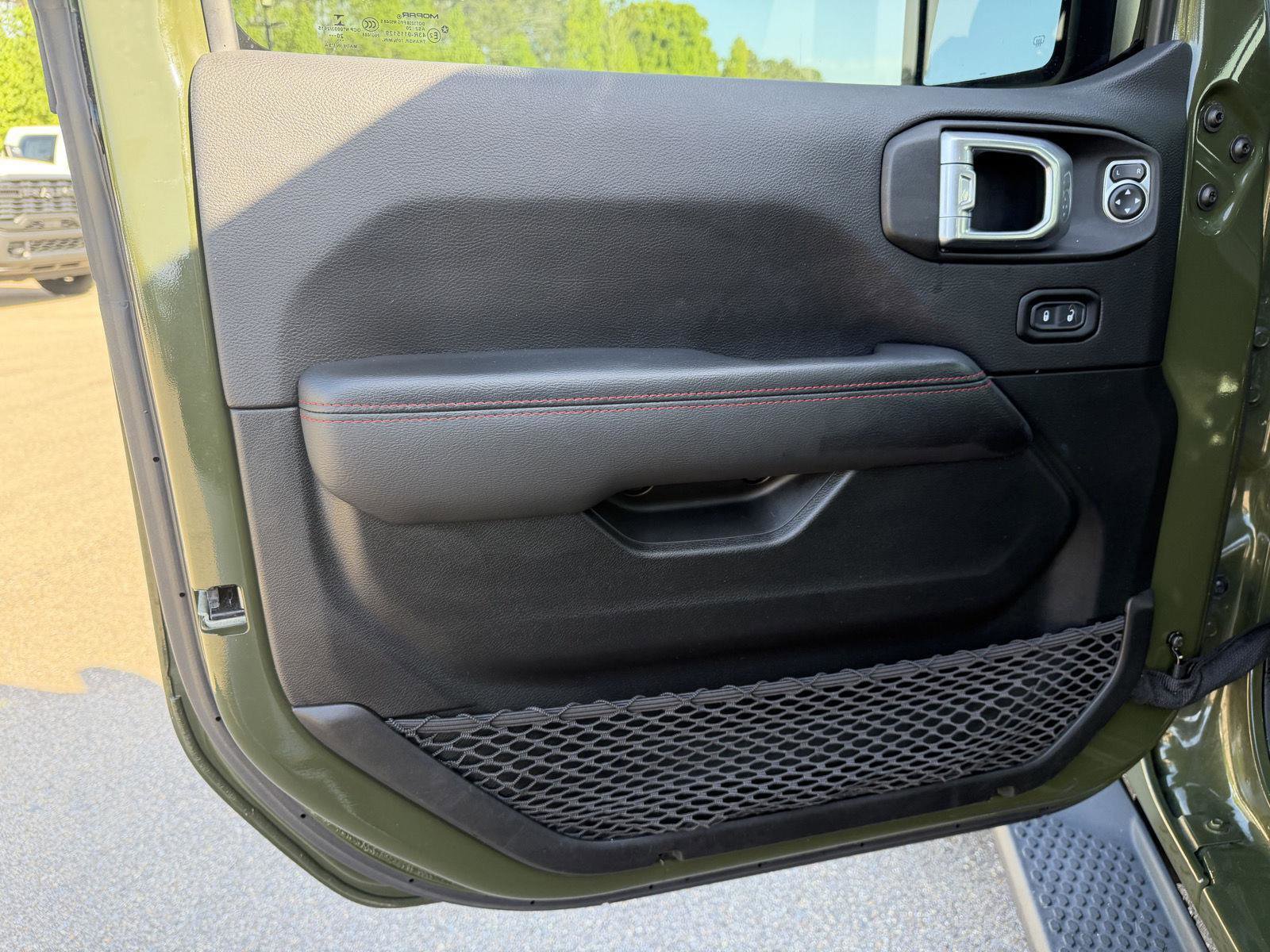 Used 2021 Jeep Wrangler Unlimited Rubicon image 15
