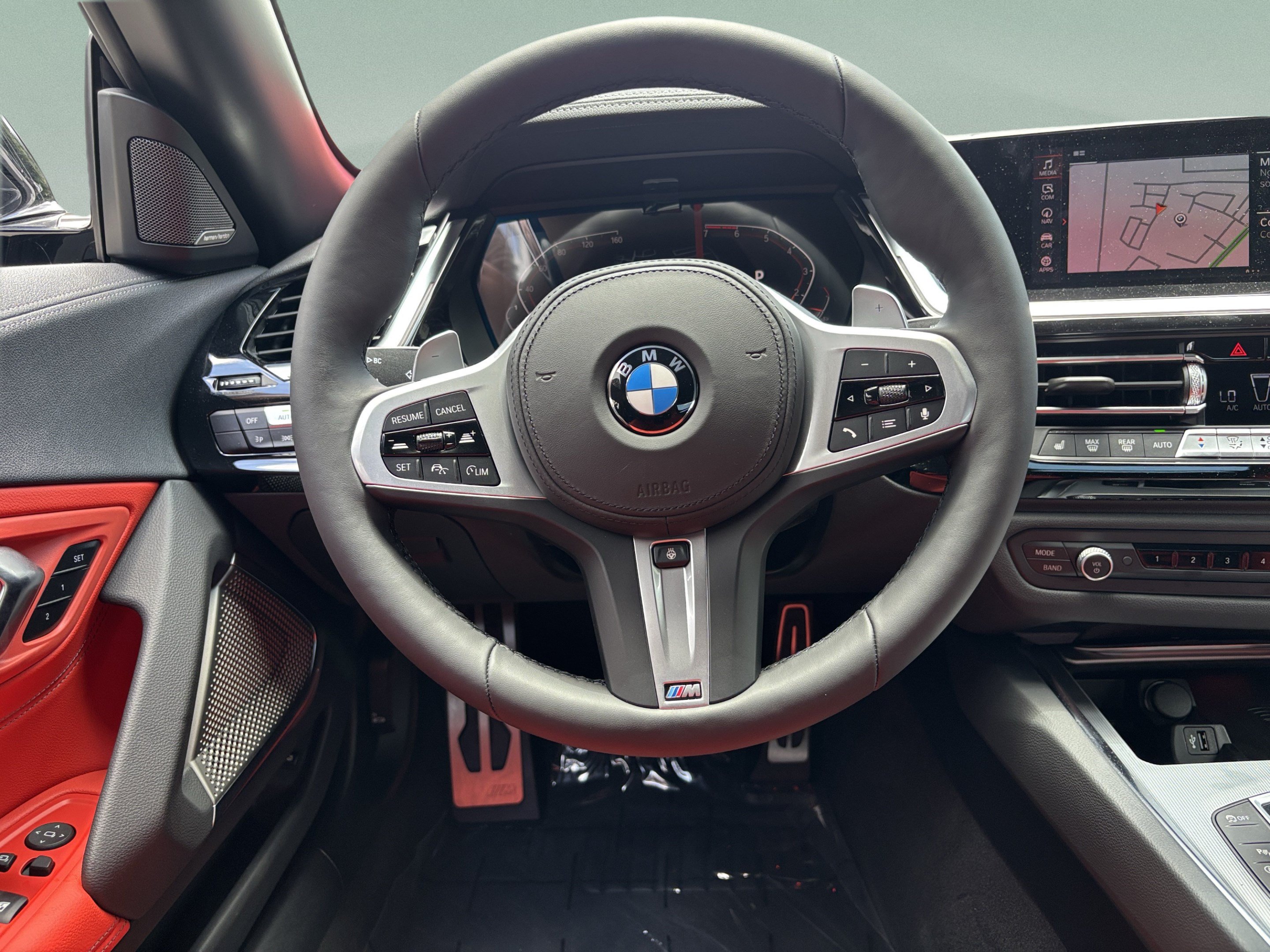 Used 2026 BMW Z4 sDrive30i w/ Premium Package RWD image 10