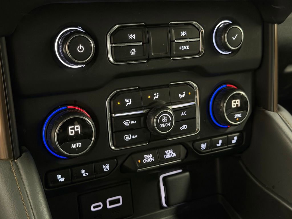 Used 2021 Chevrolet Tahoe High Country w/ Premium Package image 39