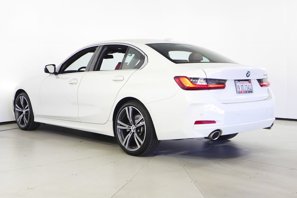Used 2024 BMW 330i Sedan w/ Convenience Package RWD image 9
