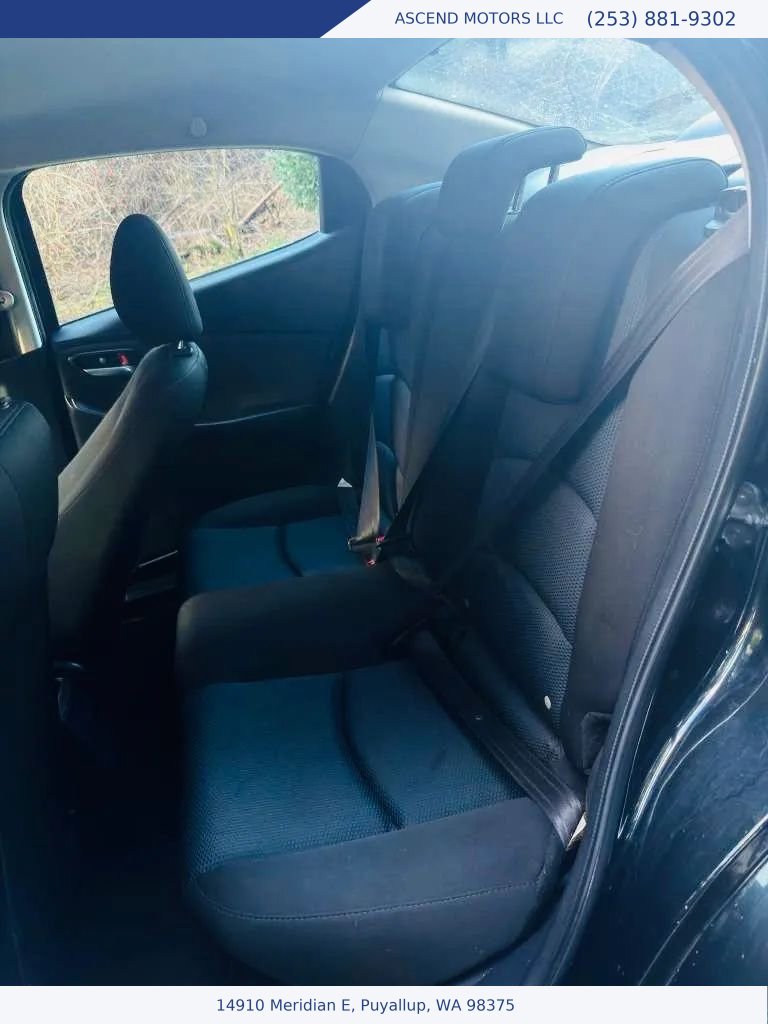 Used 2016 Scion iA image 10