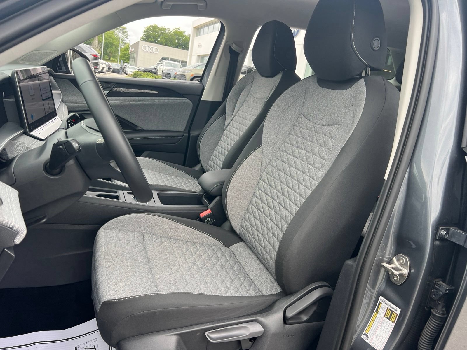 Certified 2026 Volkswagen Tiguan S FWD image 39