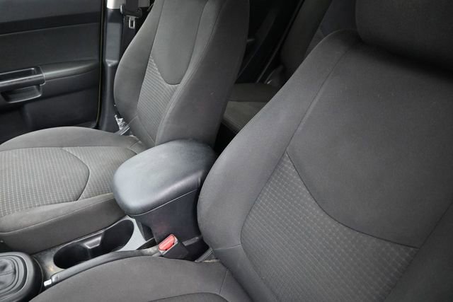 Used 2013 Kia Soul FWD image 17