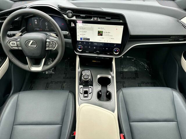 Used 2025 Lexus RZ 450e w/ Accessory Package (2T) image 16