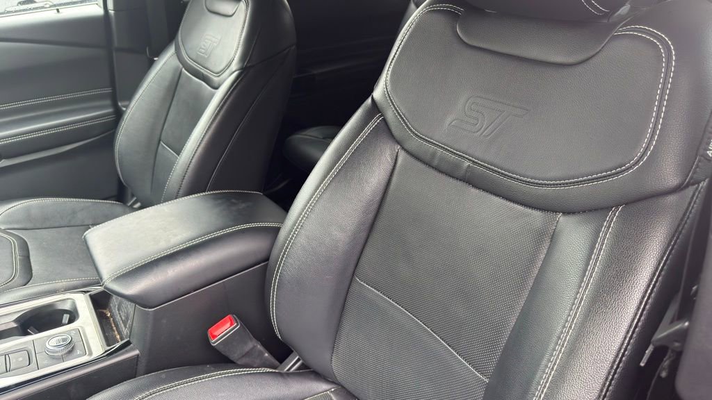 Used 2022 Ford Explorer ST w/ Equipment Group 401A image 11