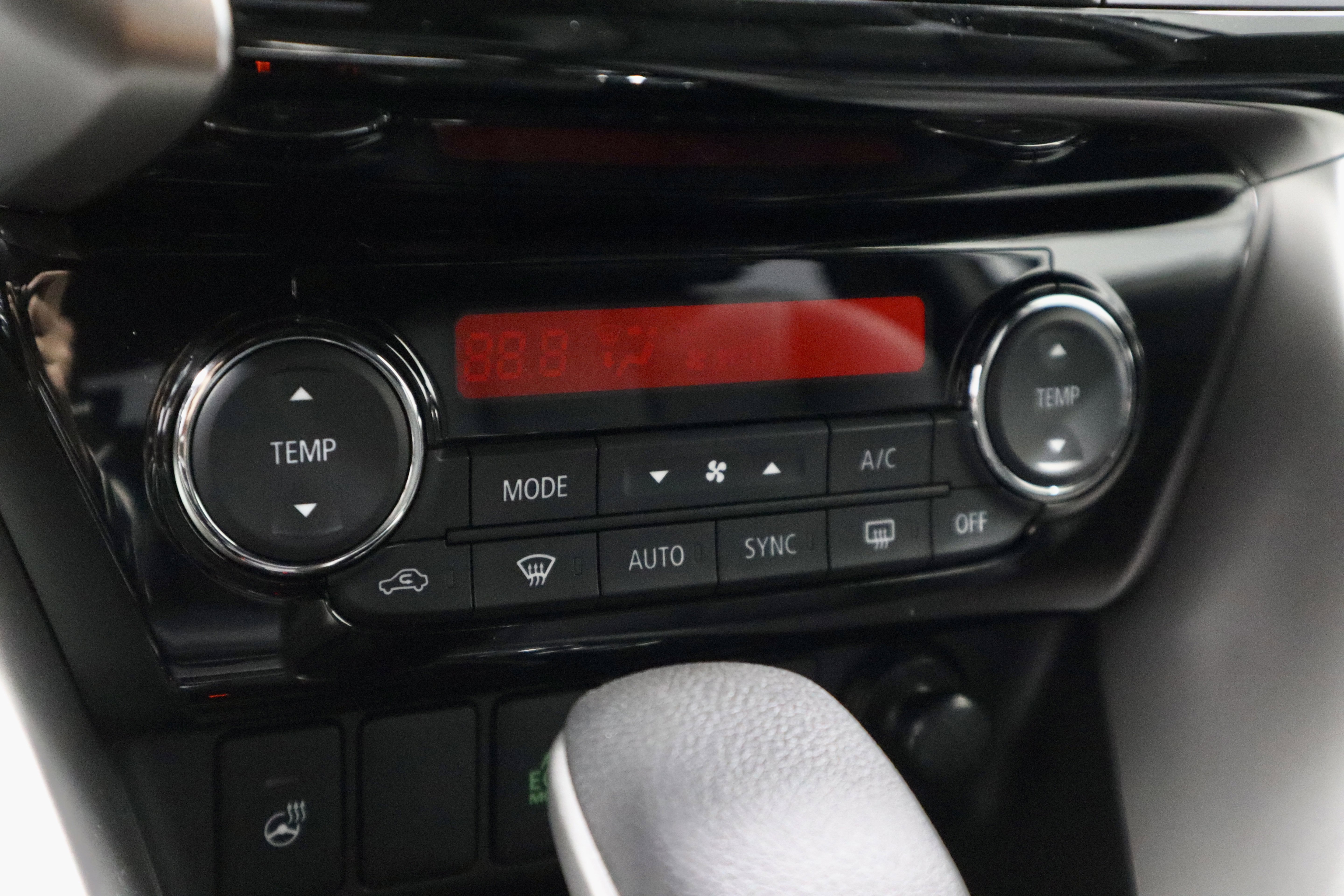 New 2026 Mitsubishi Eclipse Cross SEL AWD/4WD image 25