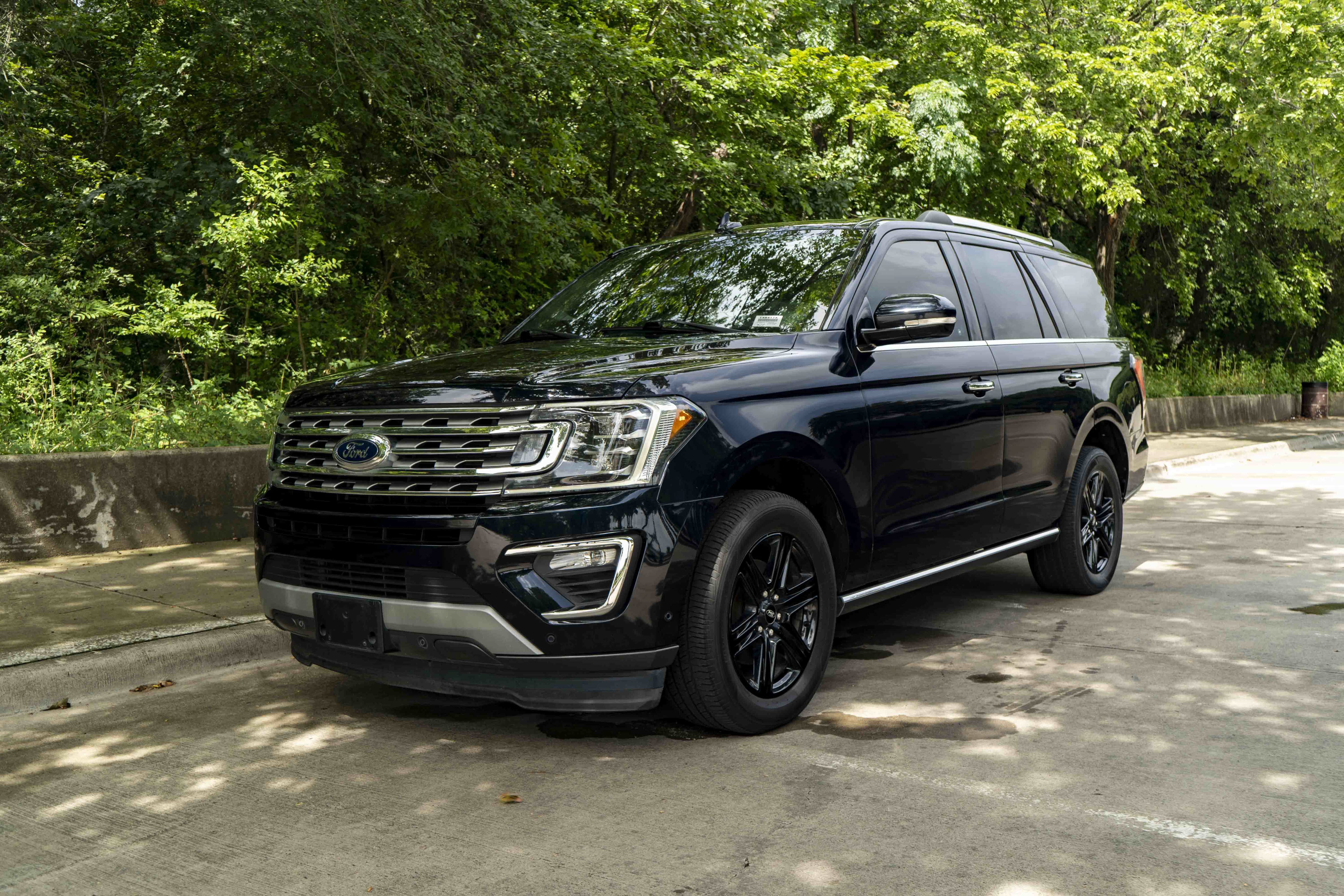 Used 2021 Ford Expedition Limited RWD image 5