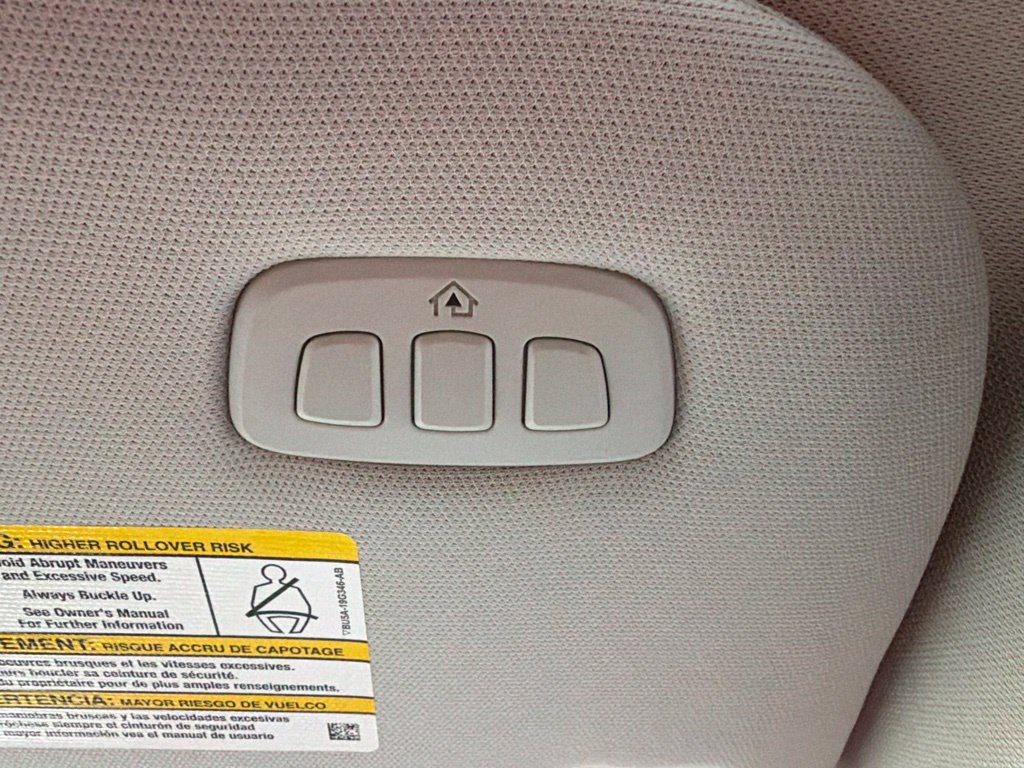 Used 2025 Lincoln Navigator L Reserve AWD/4WD image 45