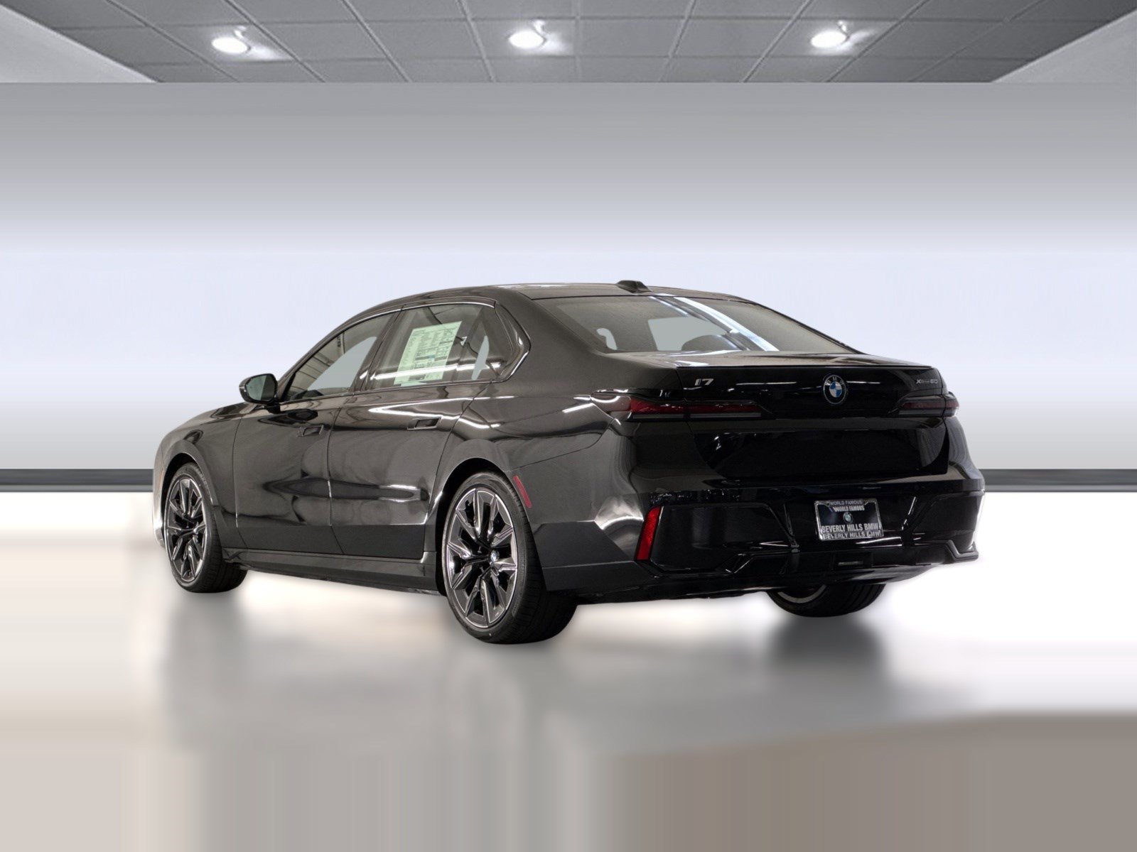 Used 2026 BMW i7 xDrive60 AWD/4WD image 3