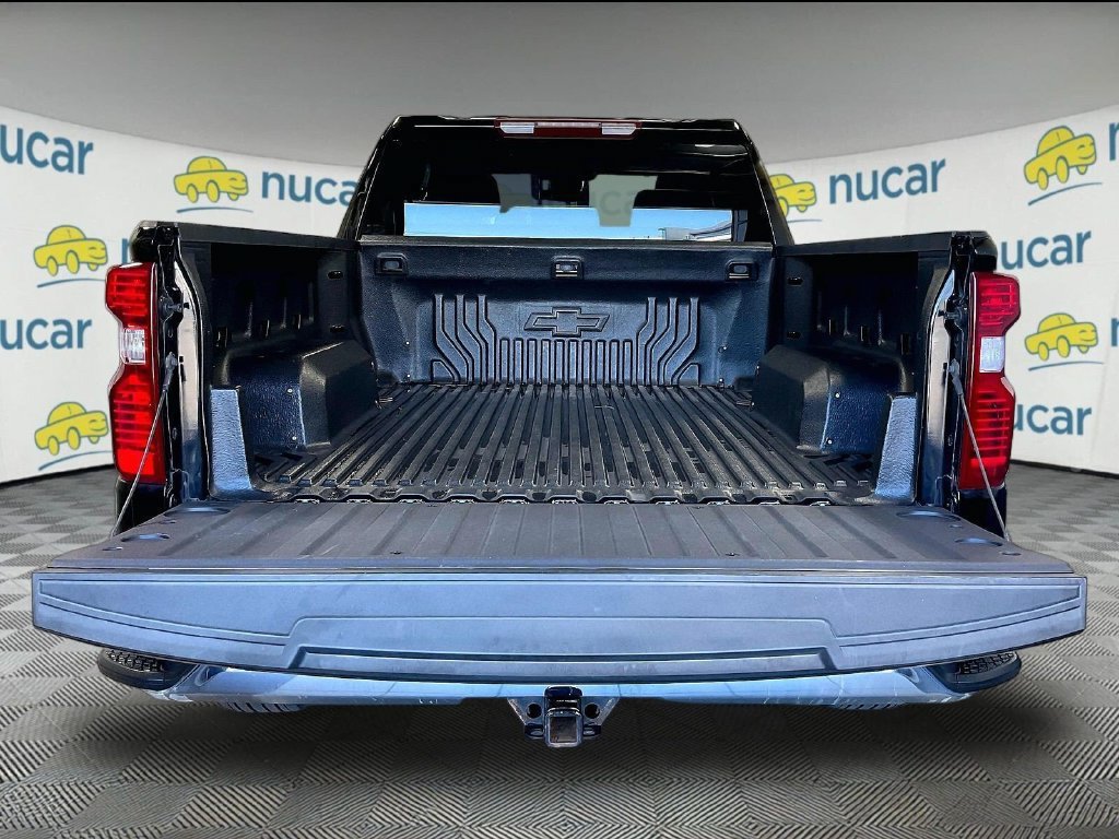 Used 2024 Chevrolet Silverado 1500 LT AWD/4WD image 31