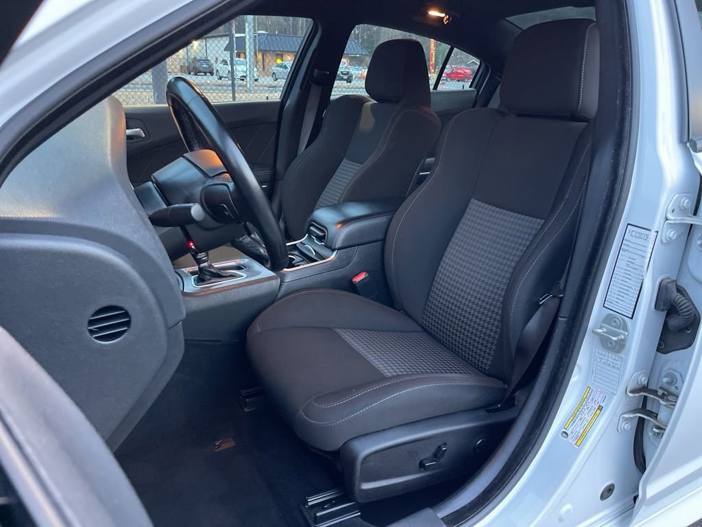Used 2023 Dodge Charger GT image 19