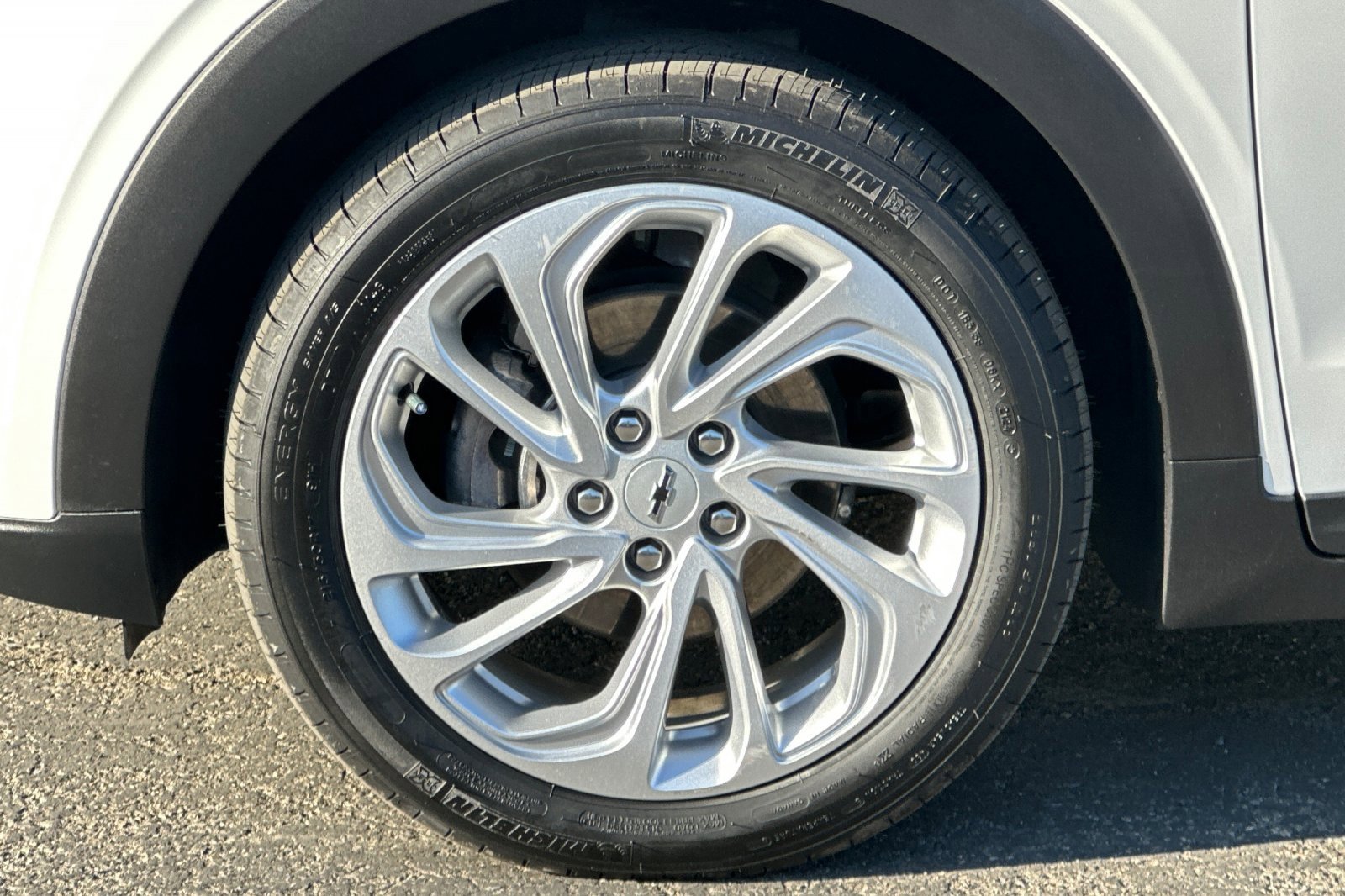 Used 2022 Chevrolet Bolt EUV LT image 35