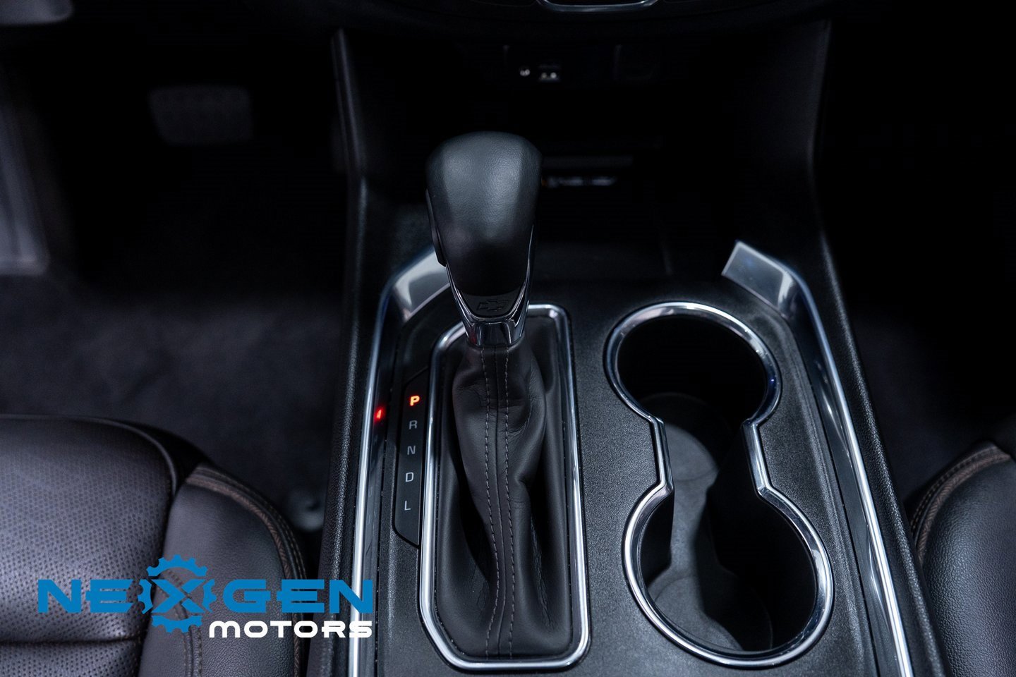 Used 2023 Chevrolet Traverse High Country image 15