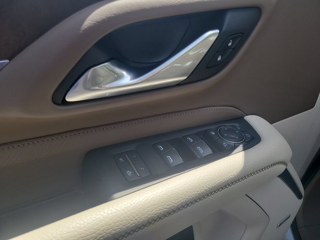 Used 2021 GMC Yukon XL Denali RWD image 18