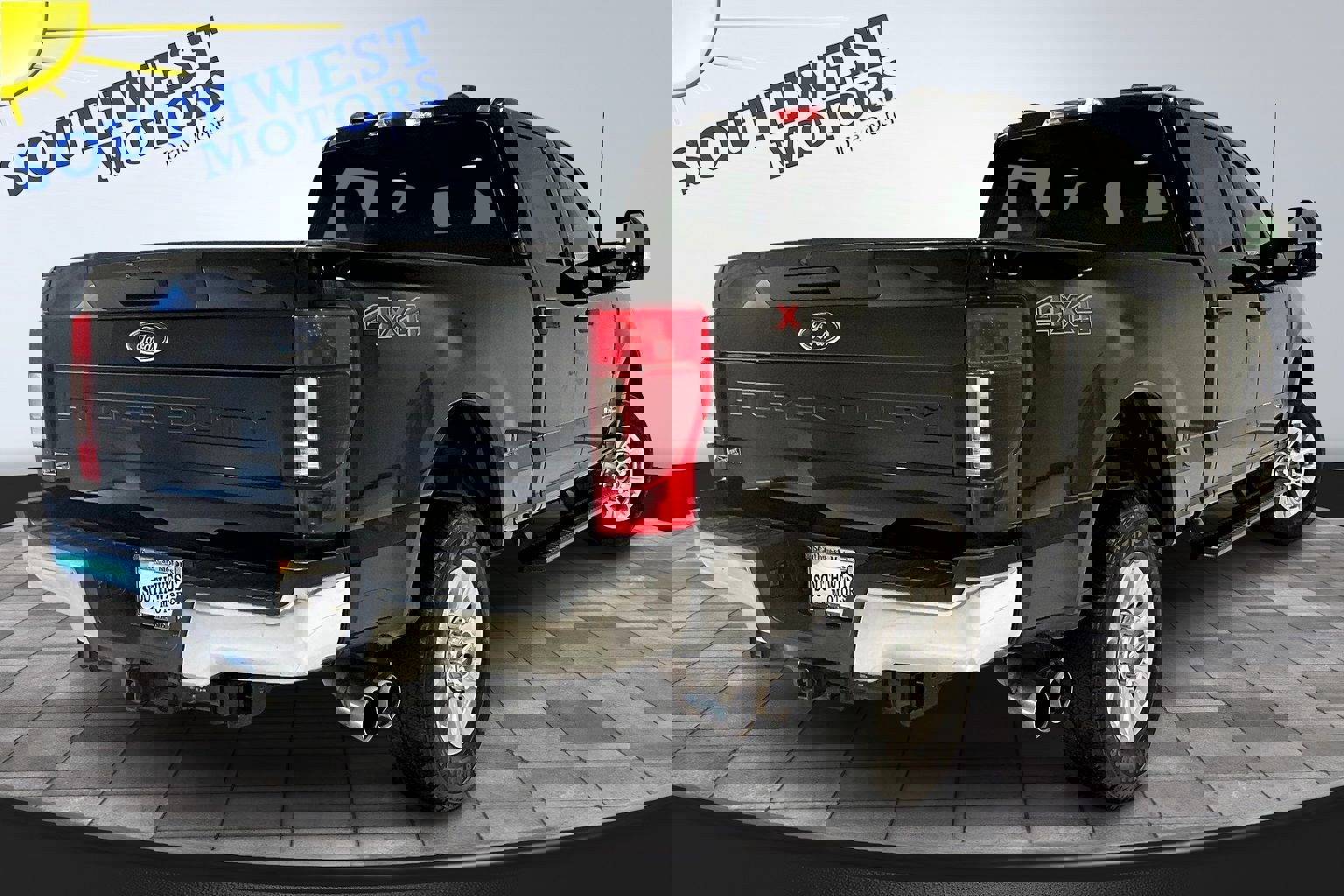 Used 2022 Ford F250 XLT image 6