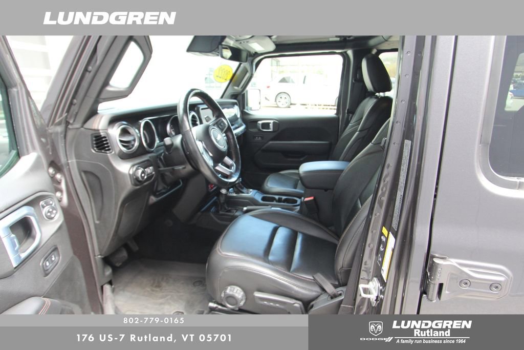 Used 2022 Jeep Wrangler Unlimited Rubicon w/ Dual Top Group AWD/4WD image 25