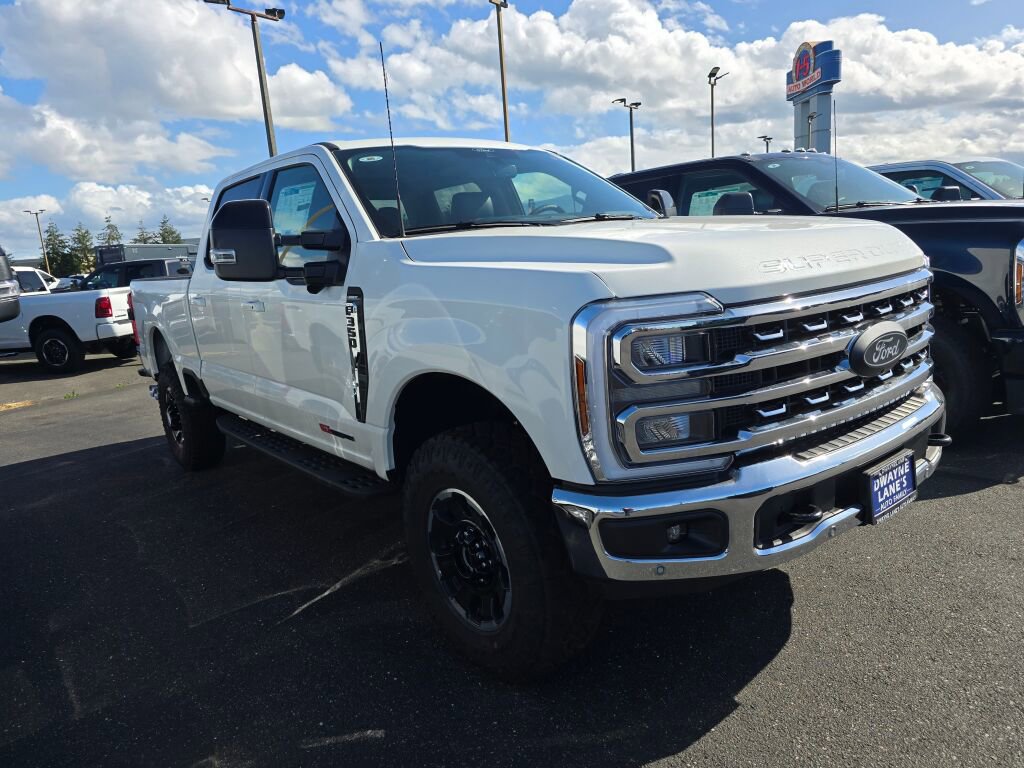 New 2026 Ford F350 Lariat image 3