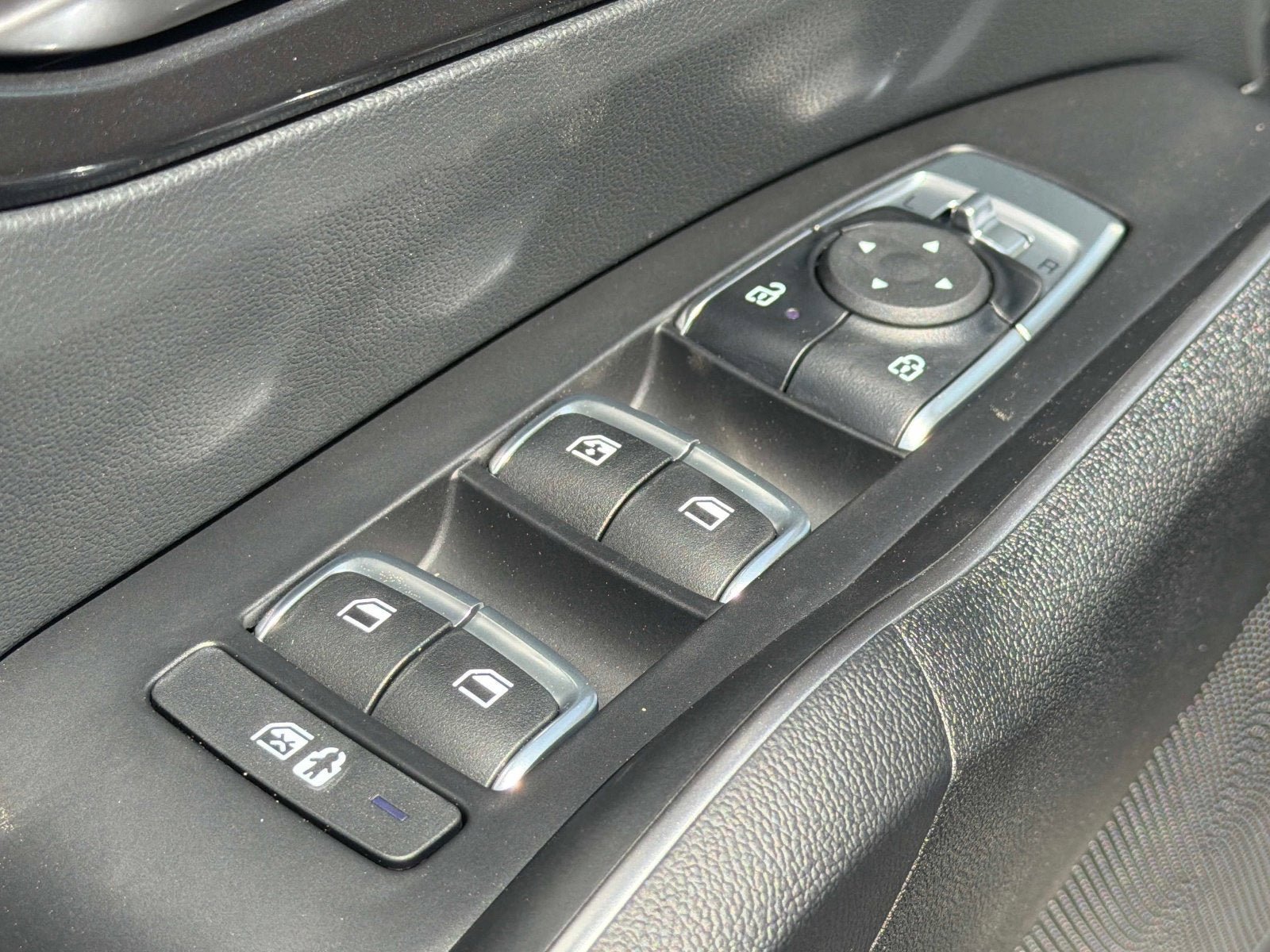 New 2026 Kia Sorento LX FWD image 15