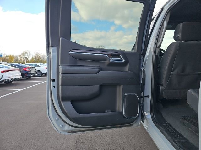 Used 2024 Chevrolet Silverado 1500 LT image 22
