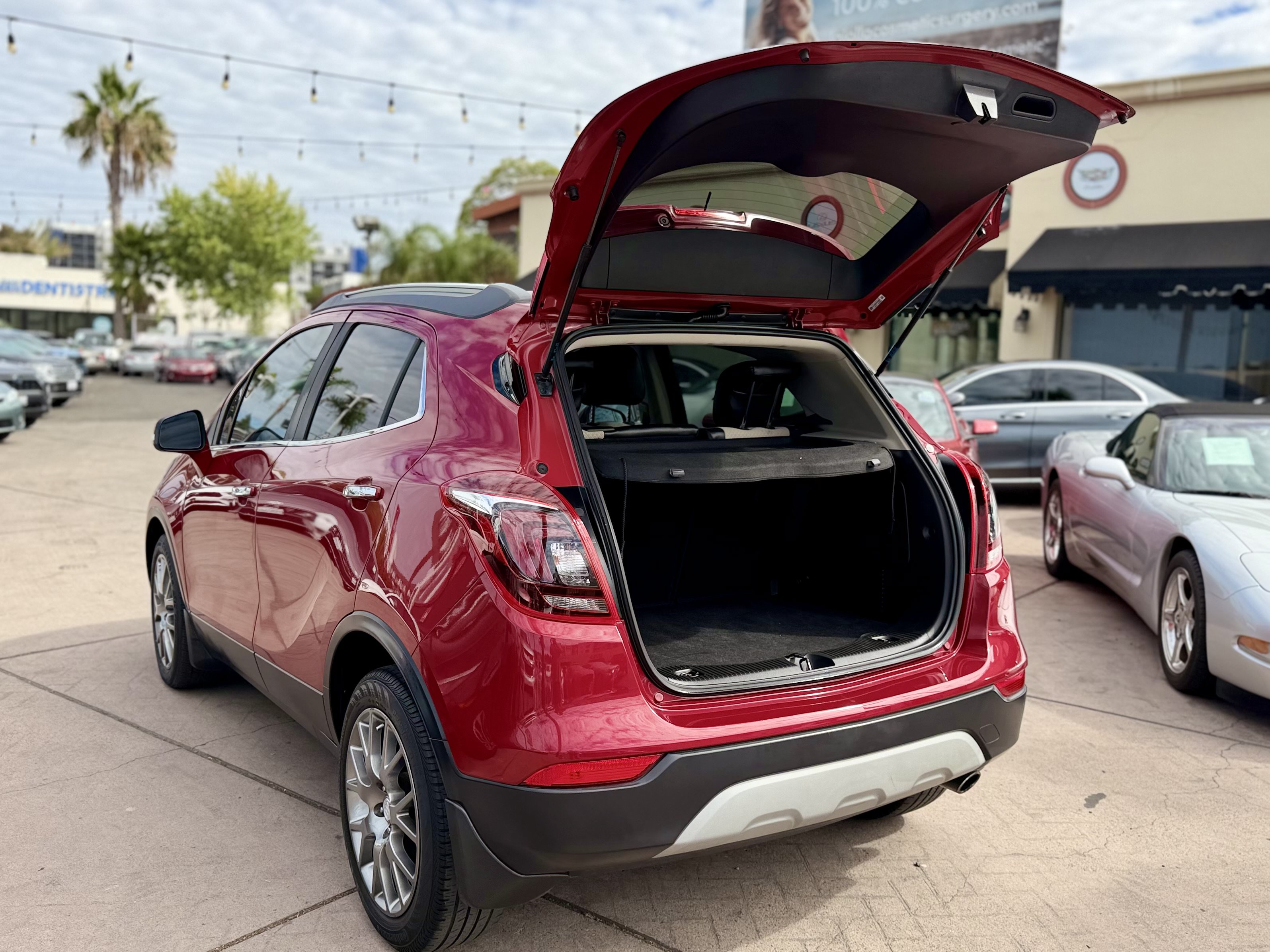 Used 2019 Buick Encore Sport Touring w/ Safety Package FWD image 11