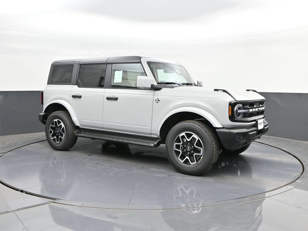 New 2026 Ford Bronco Outer Banks AWD/4WD image 17