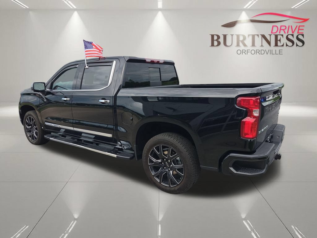 Certified 2024 Chevrolet Silverado 1500 High Country w/ High Country Premium Package AWD/4WD image 6