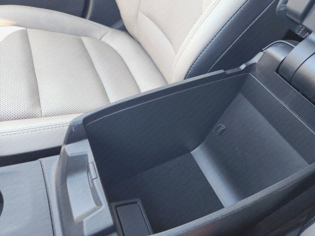 Used 2022 Ford Escape Titanium w/ Class II Trailer Tow Package image 47