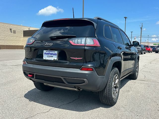 Used 2020 Jeep Cherokee Trailhawk w/ Technology Group AWD/4WD image 6