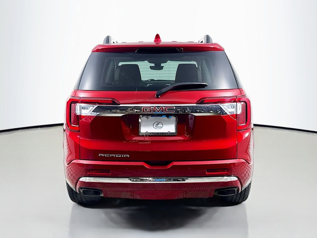 Used 2022 GMC Acadia Denali w/ Denali Ultimate Package FWD image 6