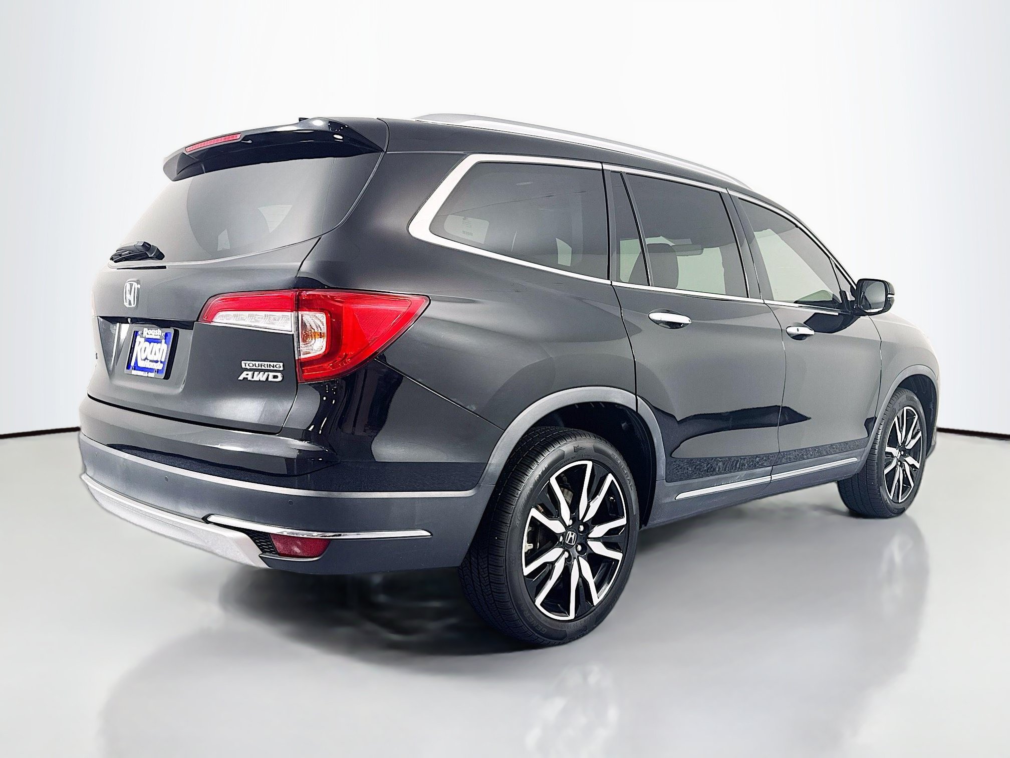 Used 2020 Honda Pilot Touring image 5