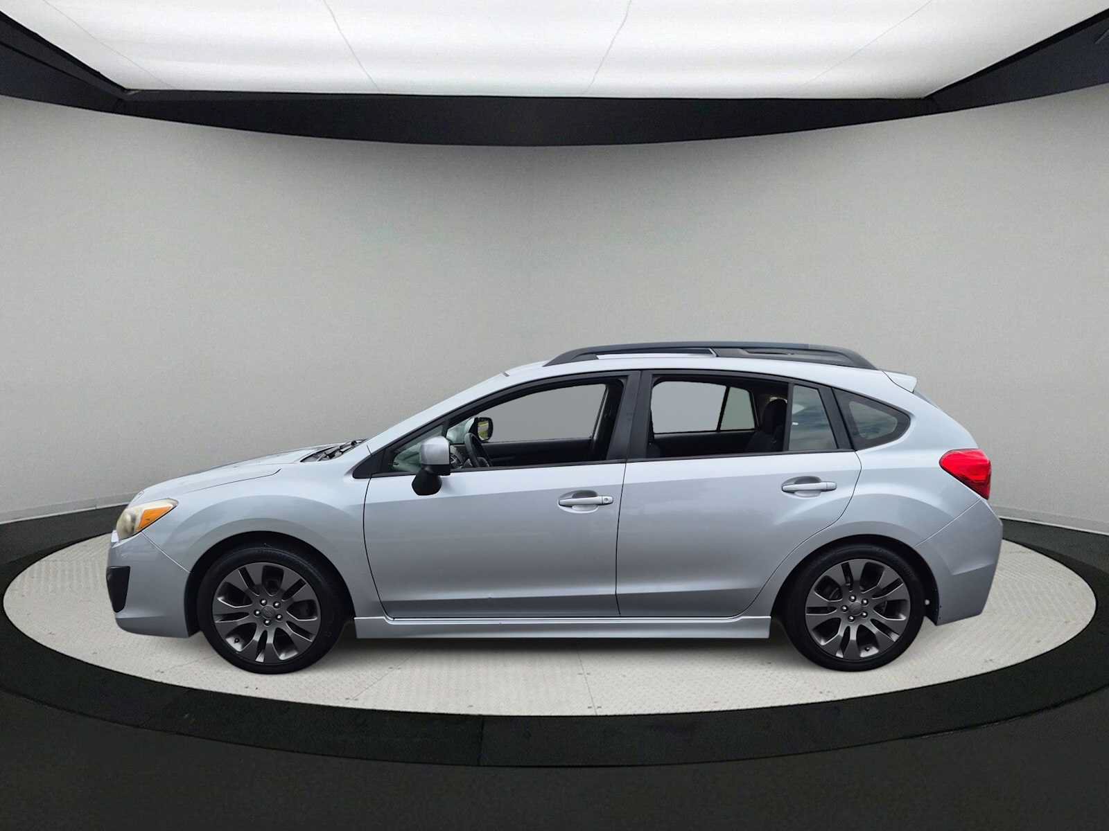 Used 2013 Subaru Impreza 2.0i Sport Premium AWD/4WD image 5