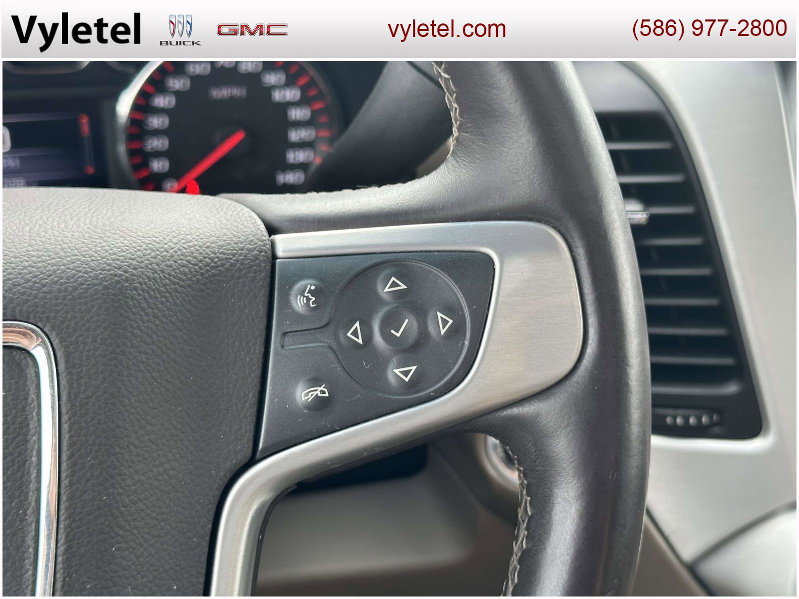 Used 2015 GMC Yukon XL SLT w/ Open Road Package image 28