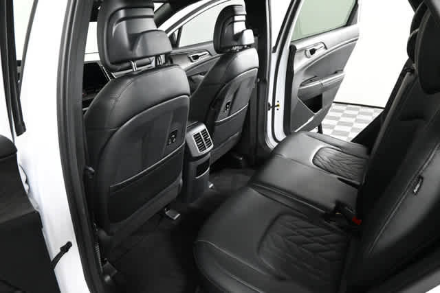Used 2025 Kia Sportage X-Pro image 16