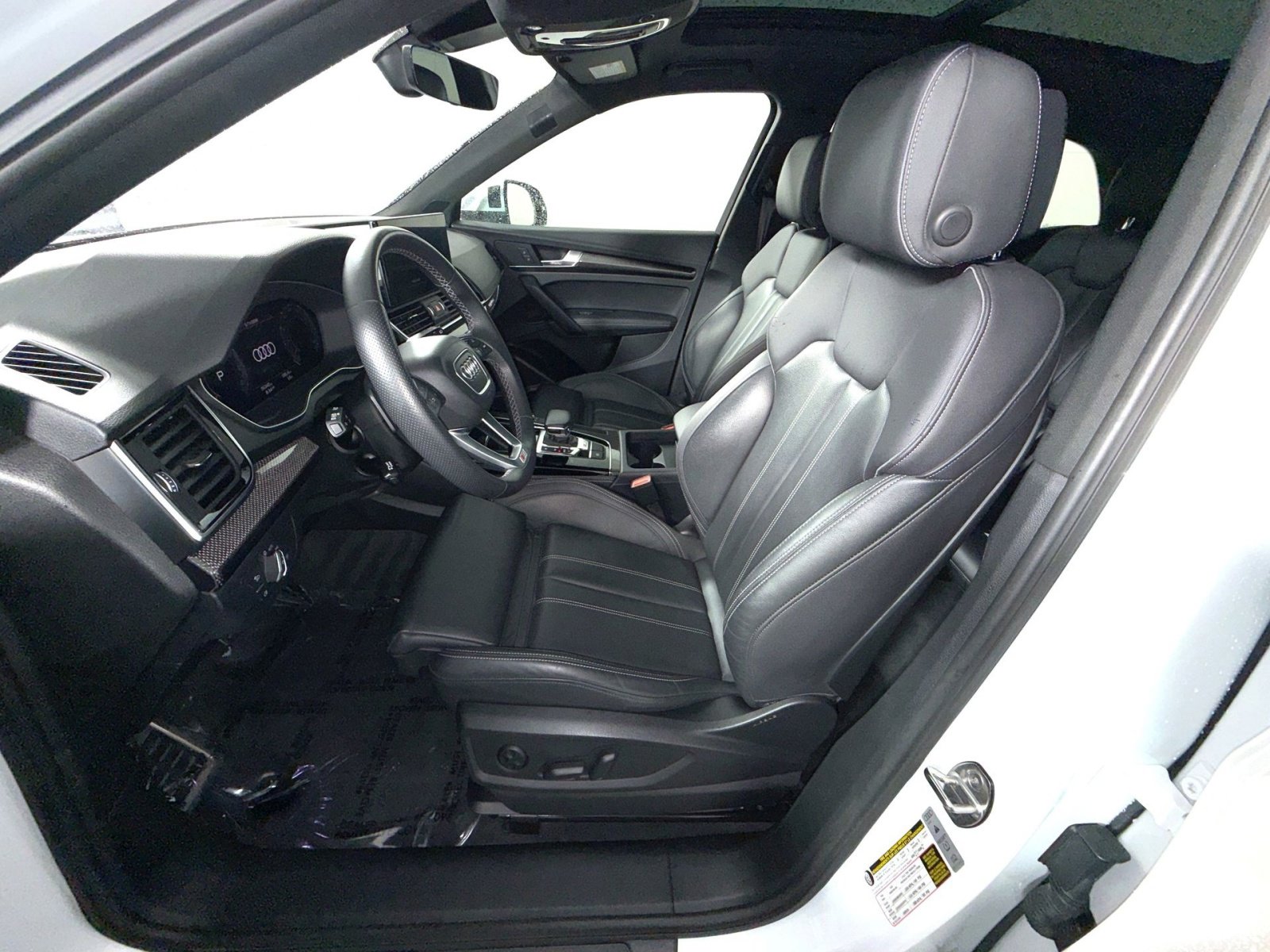 Used 2023 Audi SQ5 Premium Plus w/ Premium Plus Package AWD/4WD image 13