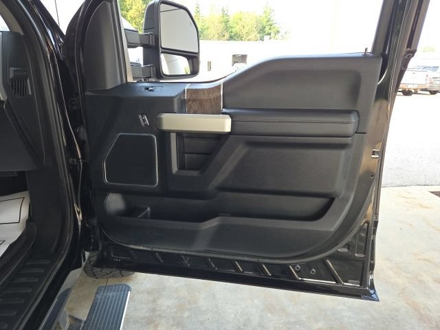 Used 2018 Ford F350 Lariat w/ Lariat Ultimate Package AWD/4WD image 61