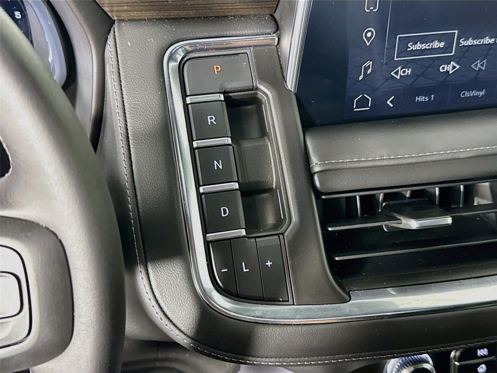 Certified 2023 GMC Yukon SLE w/ Gmc Pro Safety Plus Package AWD/4WD image 18