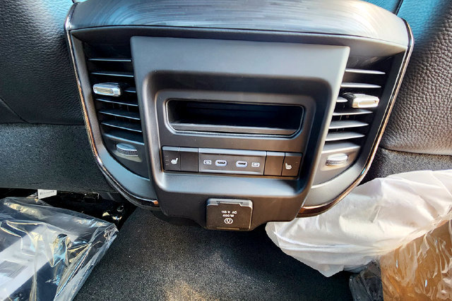 New 2027 RAM 2500 4x4 Crew Cab image 26