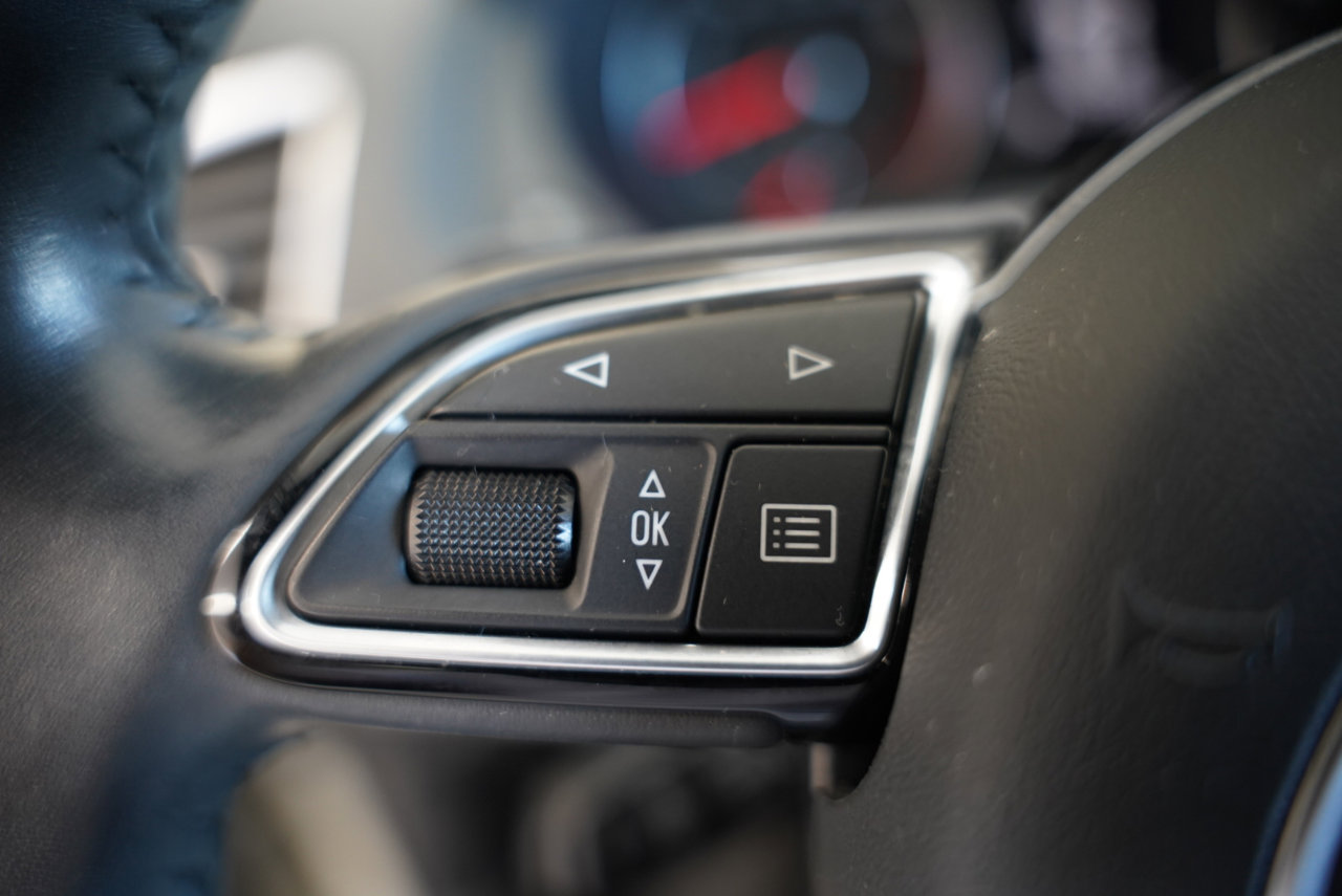 Used 2018 Audi Q3 2.0T Premium w/ Convenience Package image 16