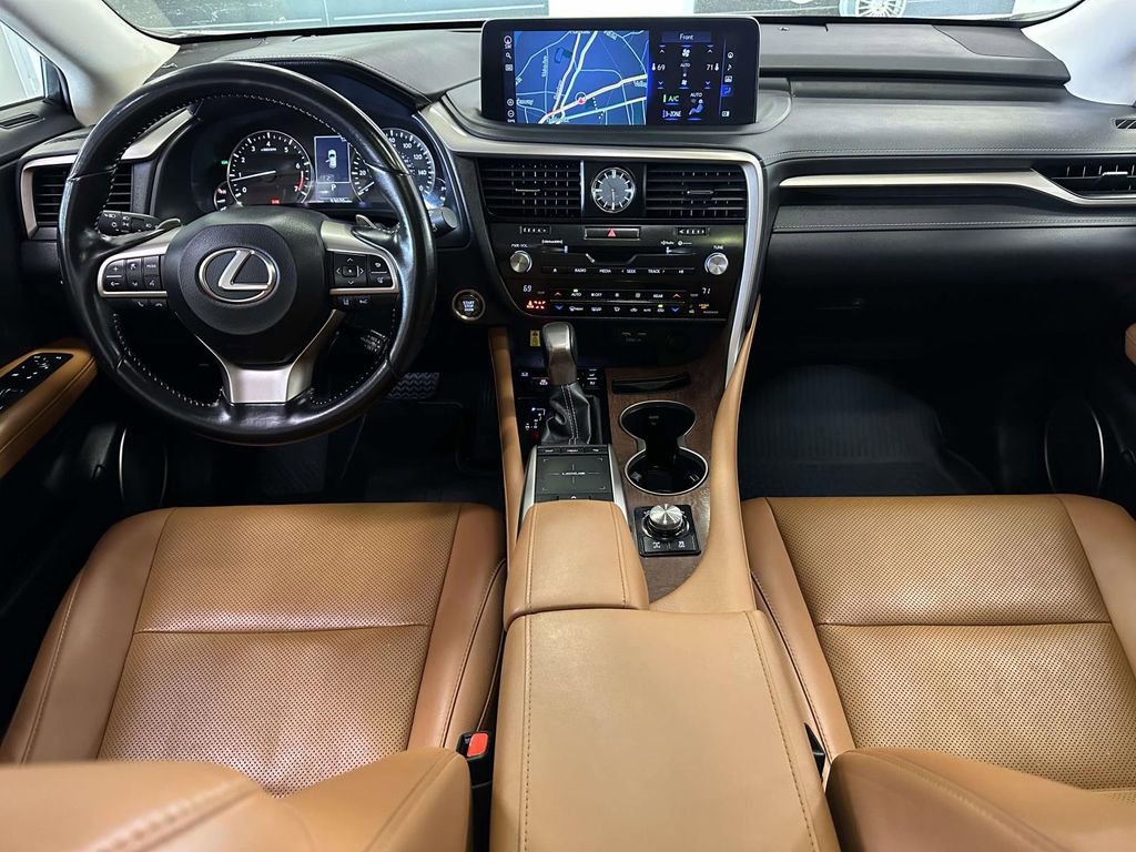 Used 2022 Lexus RX 350L Premium w/ Premium Package AWD/4WD image 12