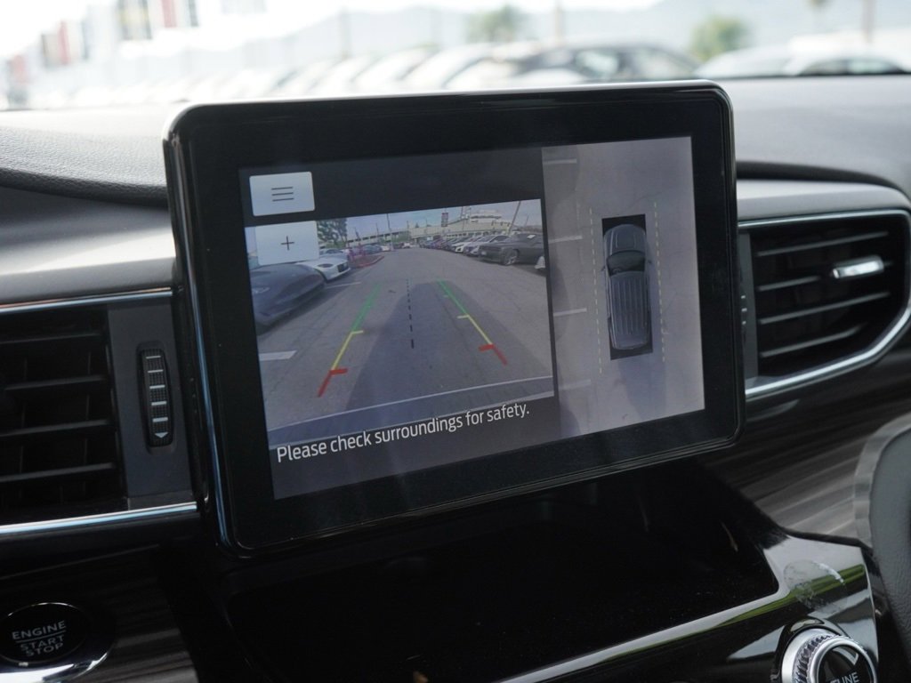 Used 2023 Ford Explorer Limited w/ Equipment Group 301A image 12