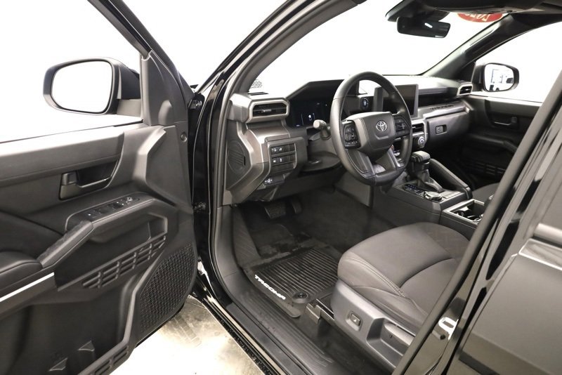 Certified 2025 Toyota Tacoma SR5 image 9