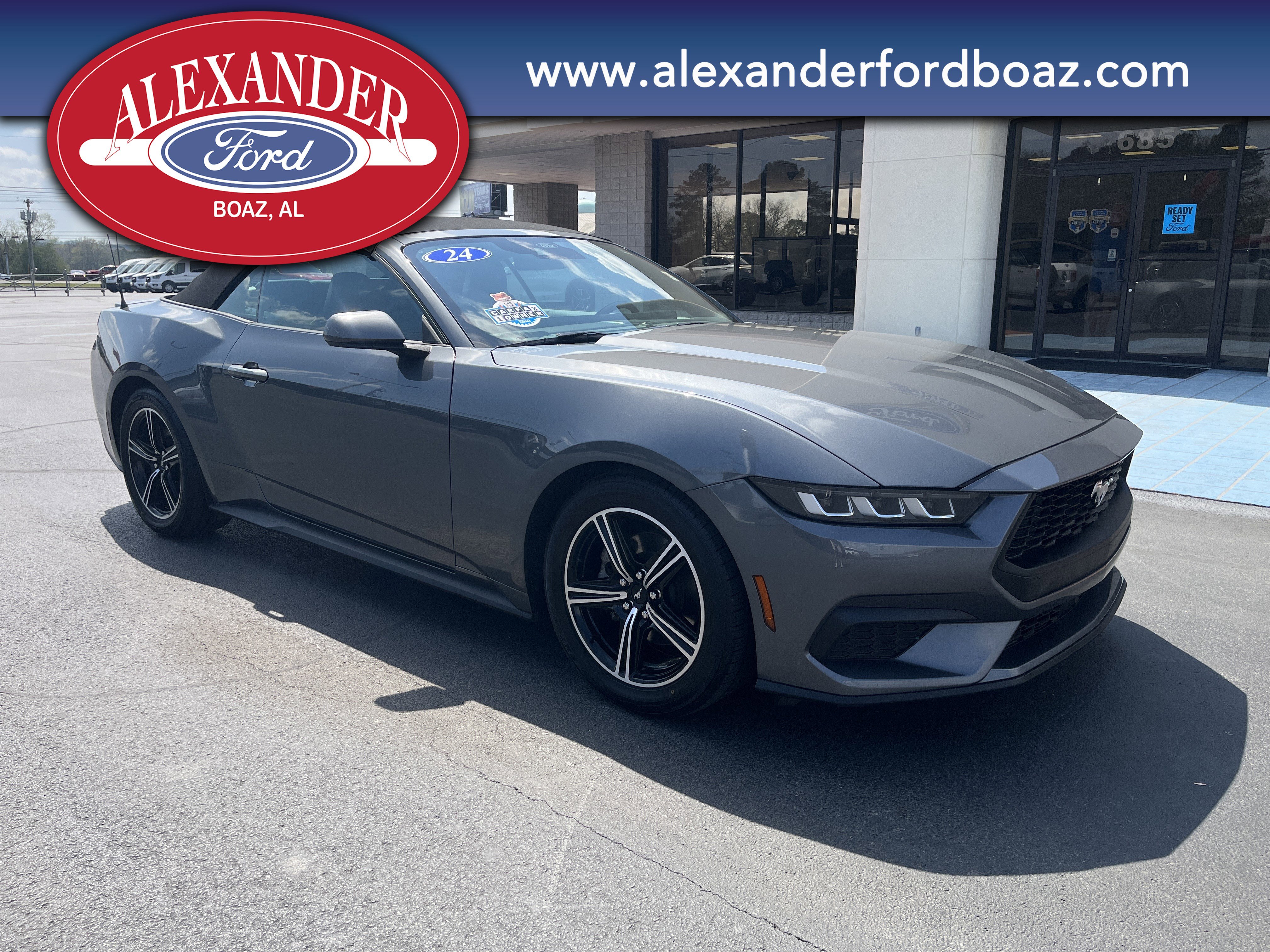 Used 2024 Ford Mustang Premium image 3