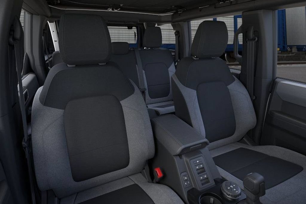 New 2026 Ford Bronco Big Bend AWD/4WD image 11