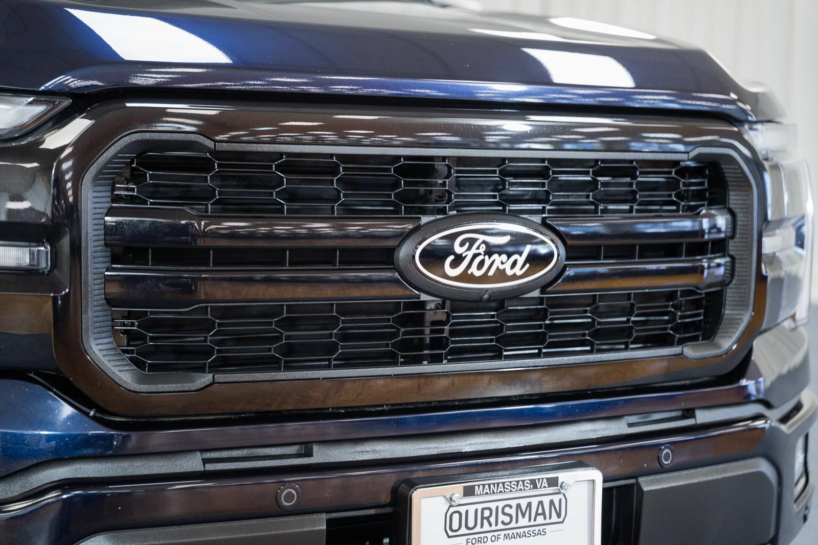 Certified 2024 Ford F150 Lariat AWD/4WD image 7