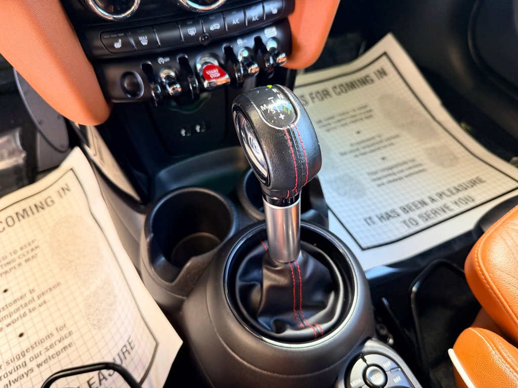 Used 2019 MINI Cooper S image 11