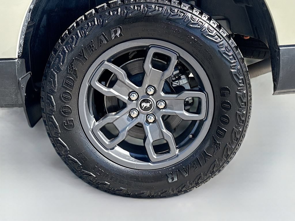 Used 2025 Ford Maverick Tremor AWD/4WD image 32