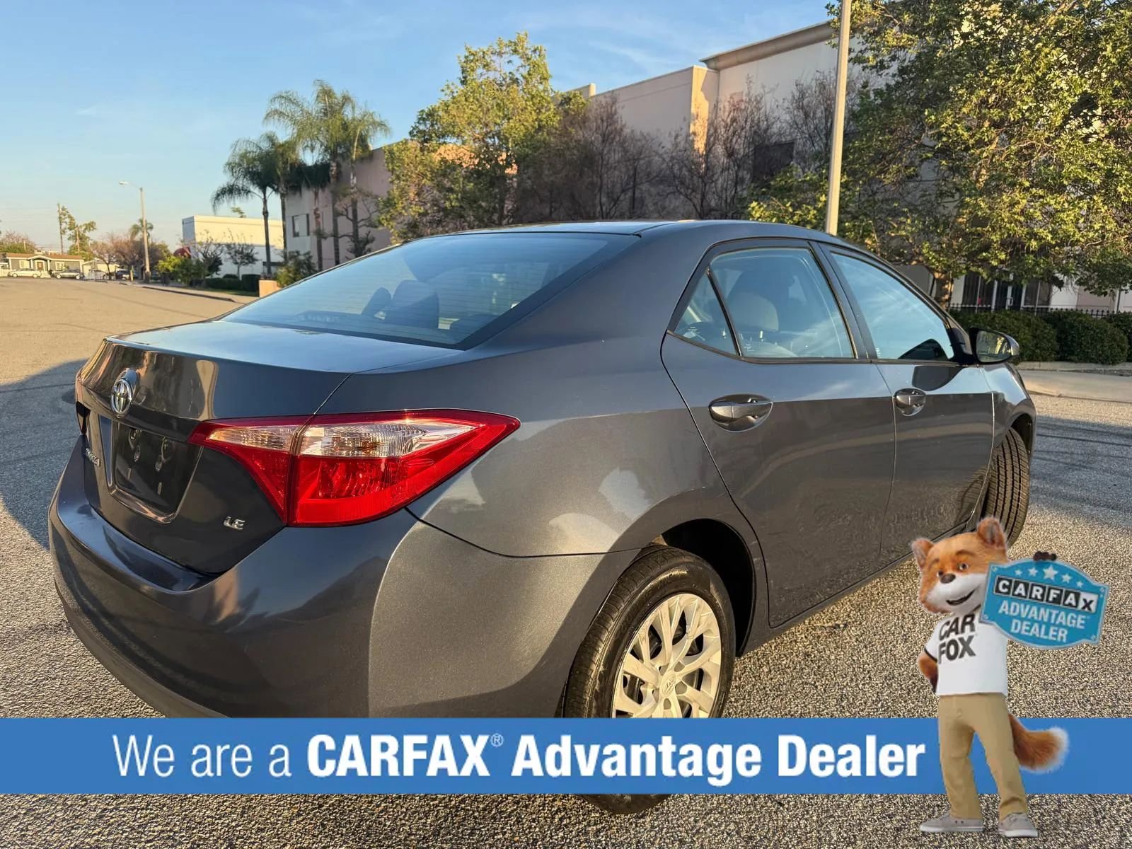 Used 2017 Toyota Corolla LE FWD image 3