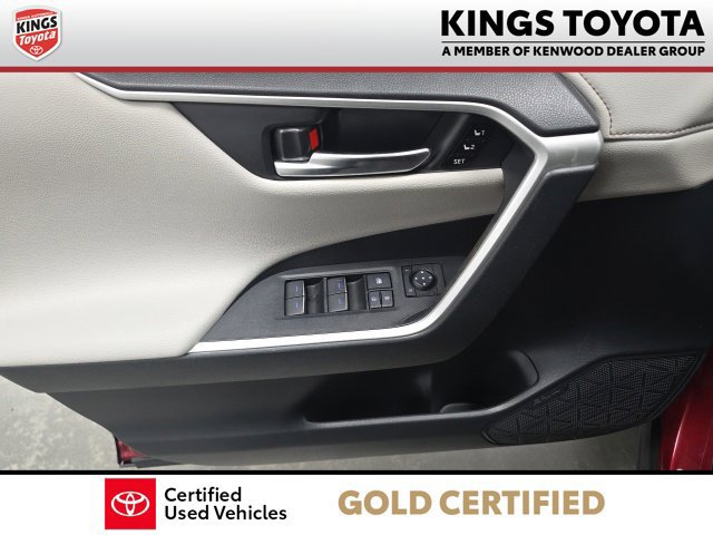 Certified 2022 Toyota RAV4 Limited AWD/4WD image 15