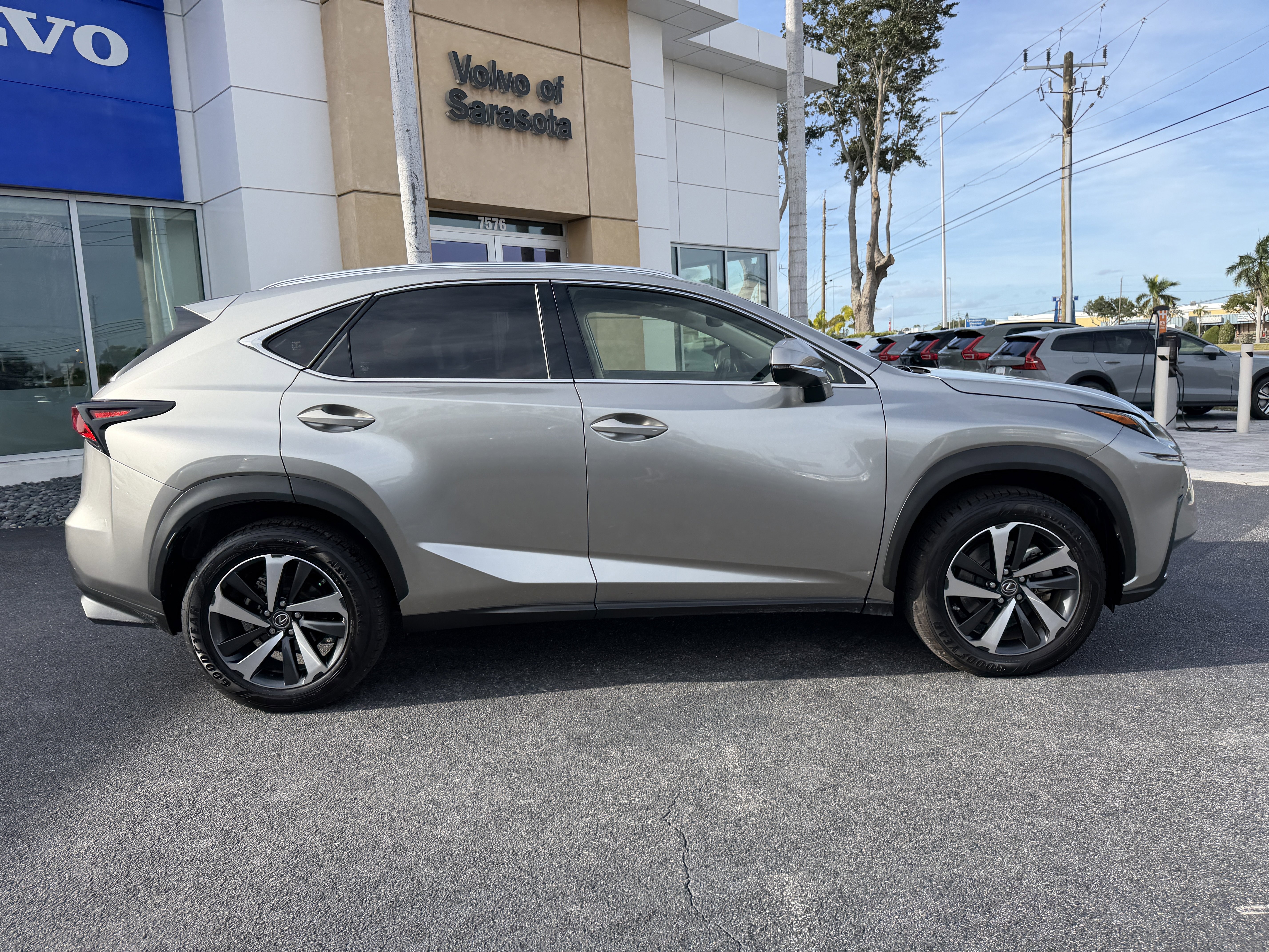Used 2021 Lexus NX 300 300 image 2