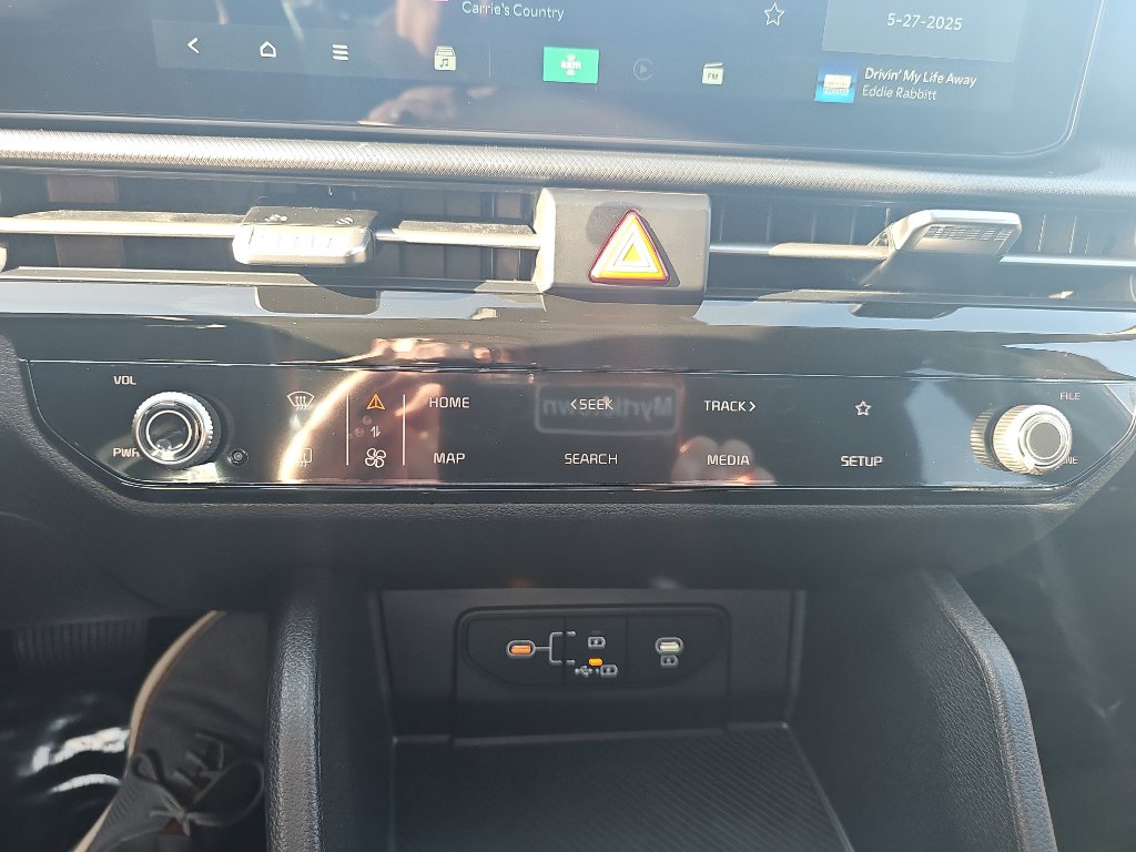 New 2026 Kia Sportage LX image 15